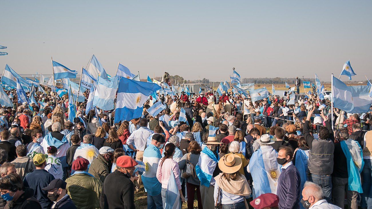 "No debemos tolerar un día más sin que se ajuste la política", el mensaje de la agrupación Campo + Ciudad