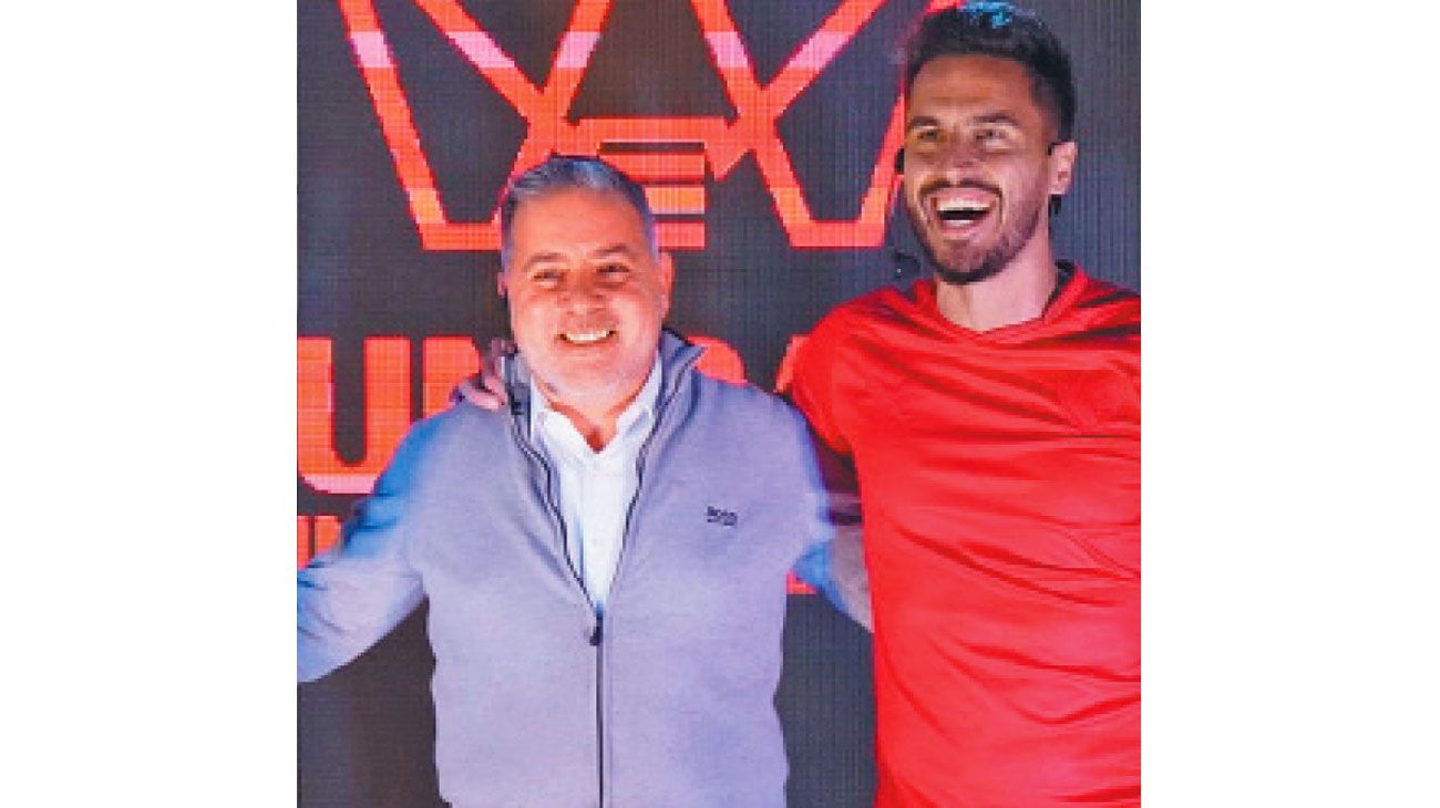 Doman rompió la oposición en Independiente