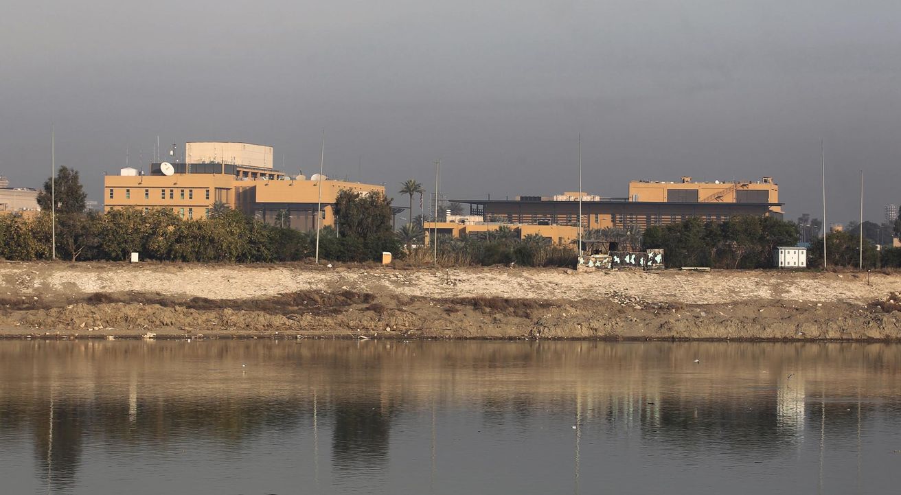 La embajada de Estados Unidos en Bagdad fue impactada por un cohete Katiusha