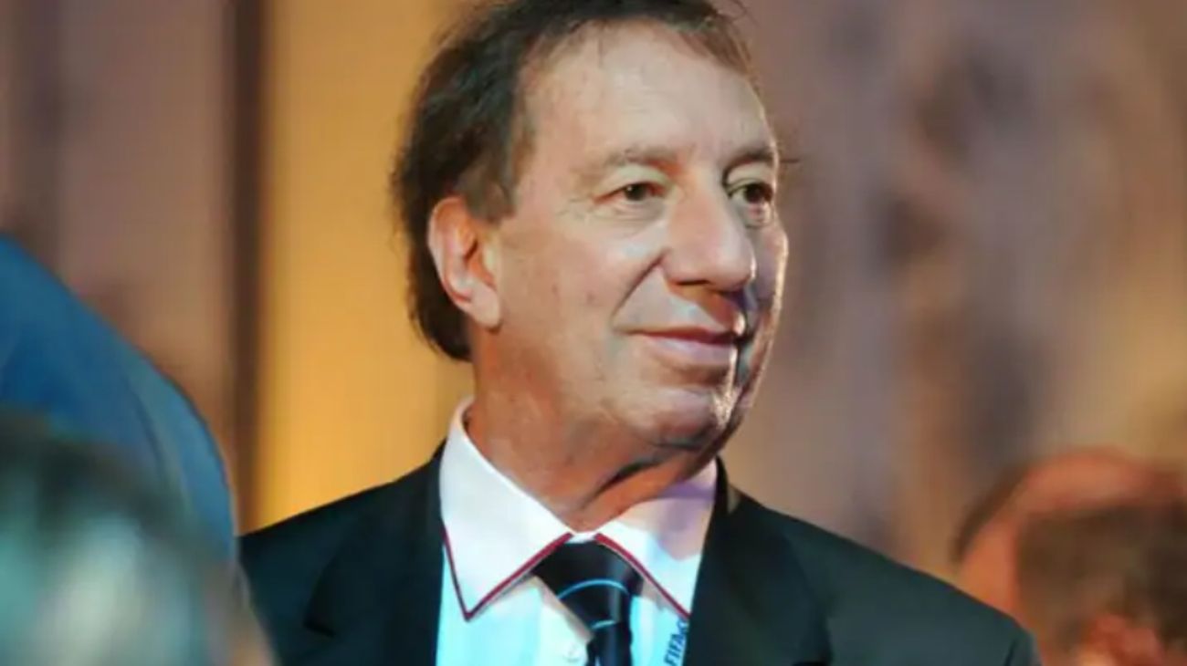 Carlos Bilardo cumple 86, como la Copa de la leyenda: así lo saludó Javier Milei