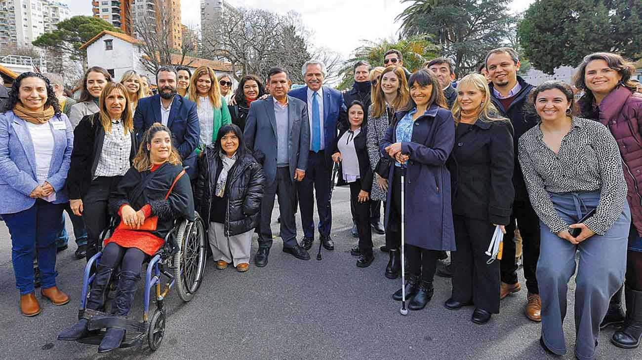 Con la interna en stand-by, Alberto F va contra Macri