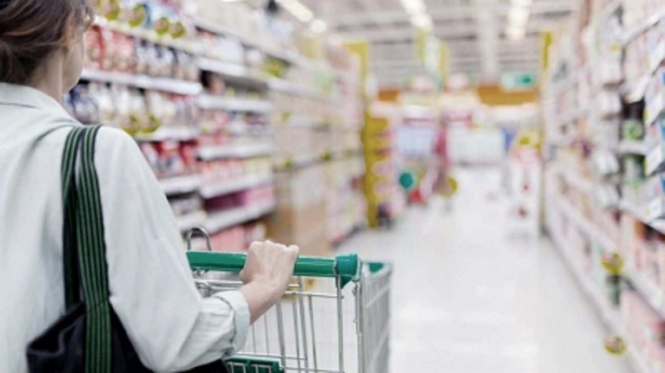 Según CAME, se registró una caída de consumo del 37,1% en el rubro de alimentos y bebidas