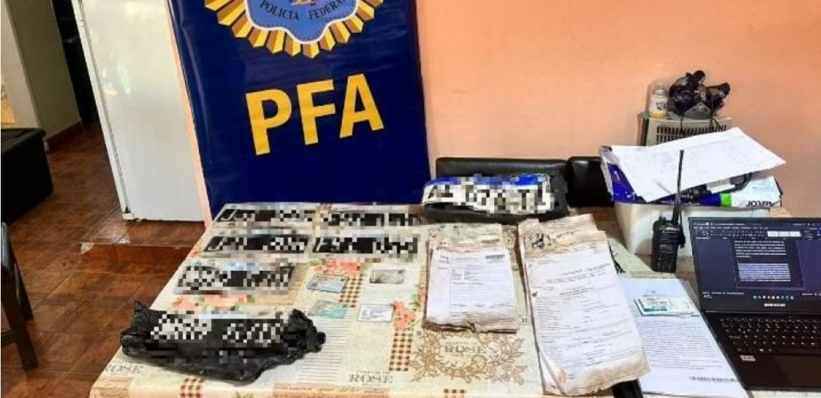 Así funcionaba la "banda del tumbero" dedicada a vender autos usados en redes sociales