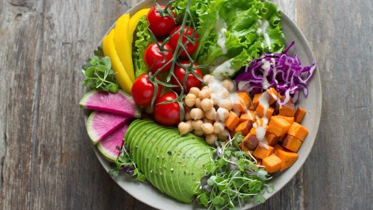 Los alimentos basados en plantas ganan consumidores "flexitarianos" en Argentina