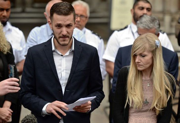 Los padres de Charlie abandonan la batalla legal para mantenerlo con vida