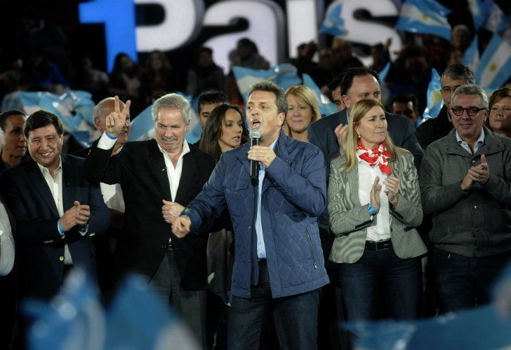 Massa no llega al 20% deseado y empieza a mirar de nuevo al PJ