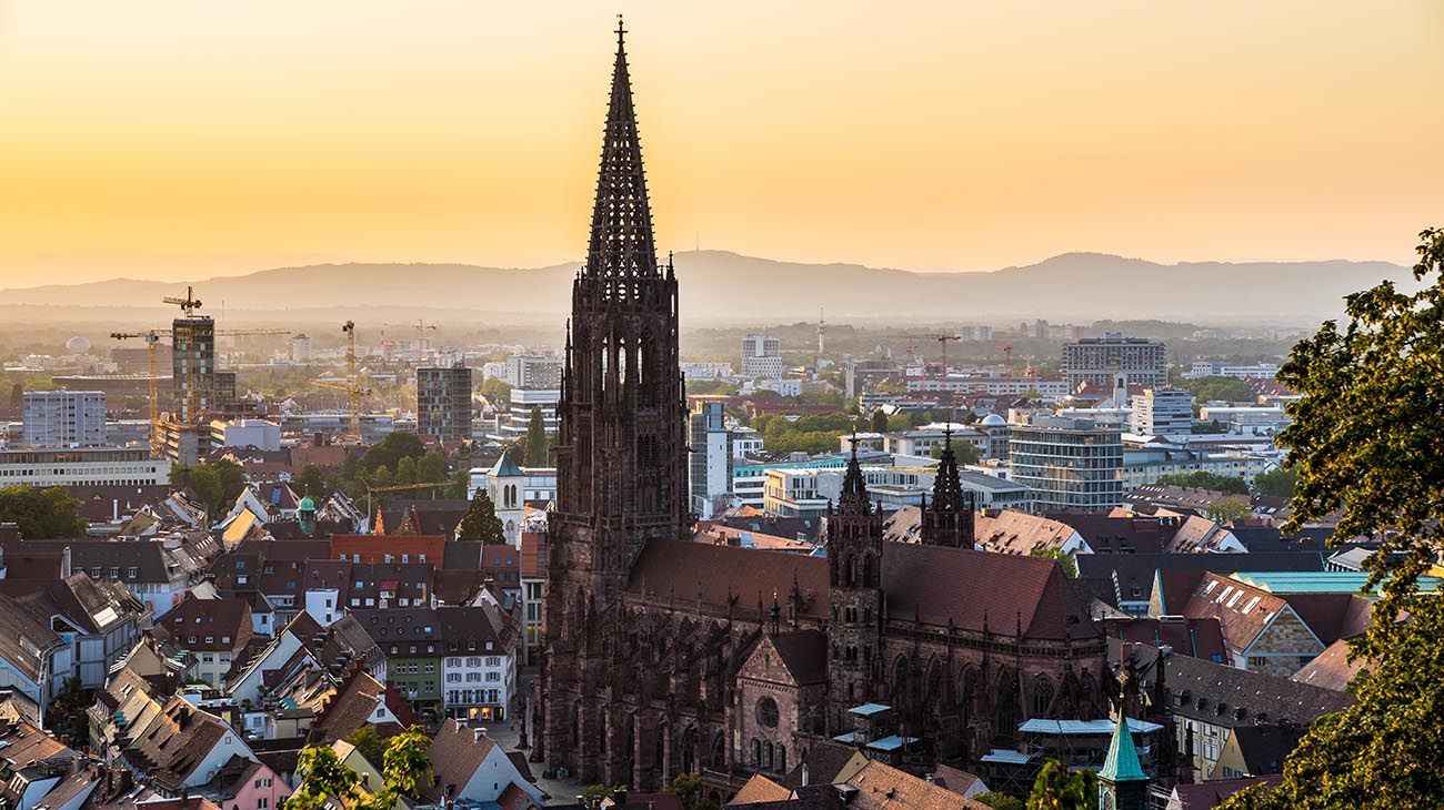 Trabajar en Alemania: empresas ofrecen salarios de 2.500 euros, ¿cómo postularse?