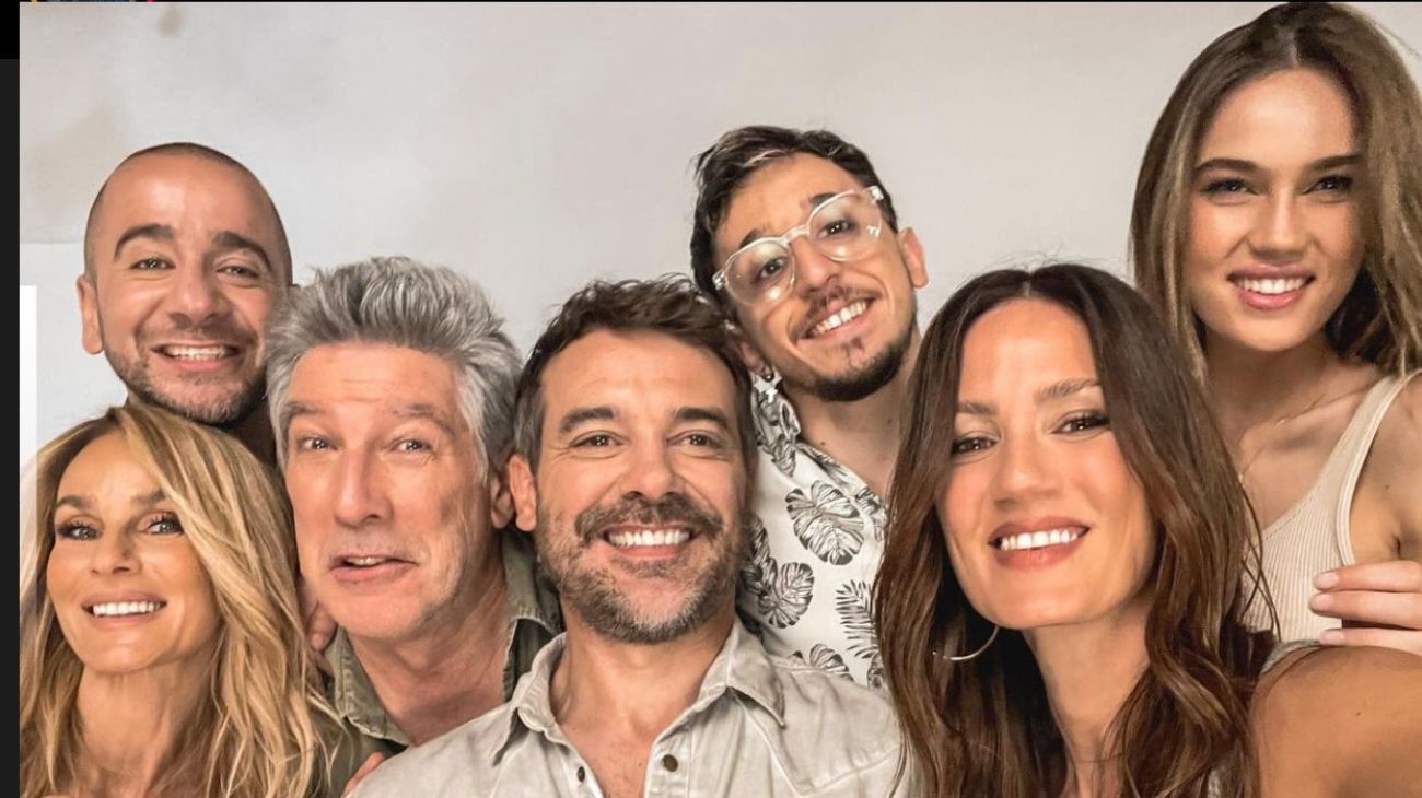 Pedro Alfonso y Paula Chaves estrenaron obra en Carlos Paz