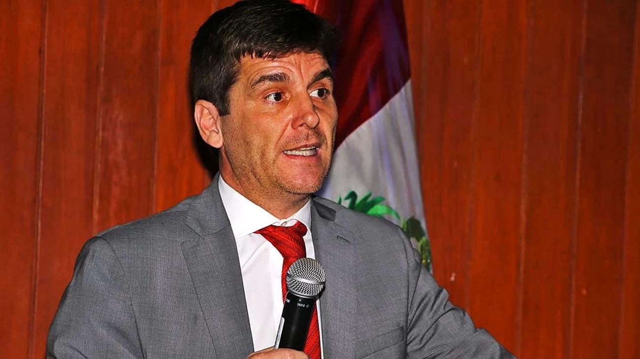 Otro de los jueces que condenó a Cristina Kirchner denunció que le hackearon el celular