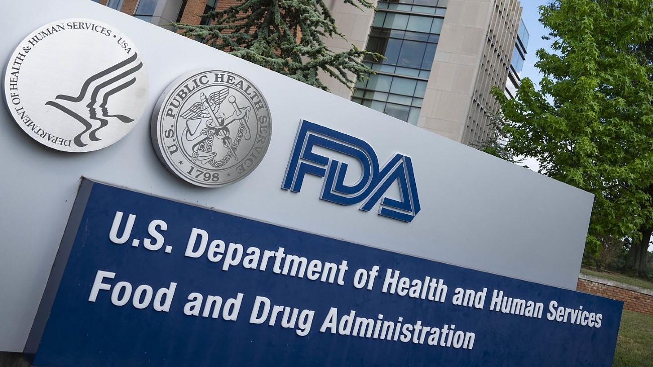 Estados Unidos: Donald Trump anuncia que la FDA autorizó la vacuna de Pfizer-BioNTech