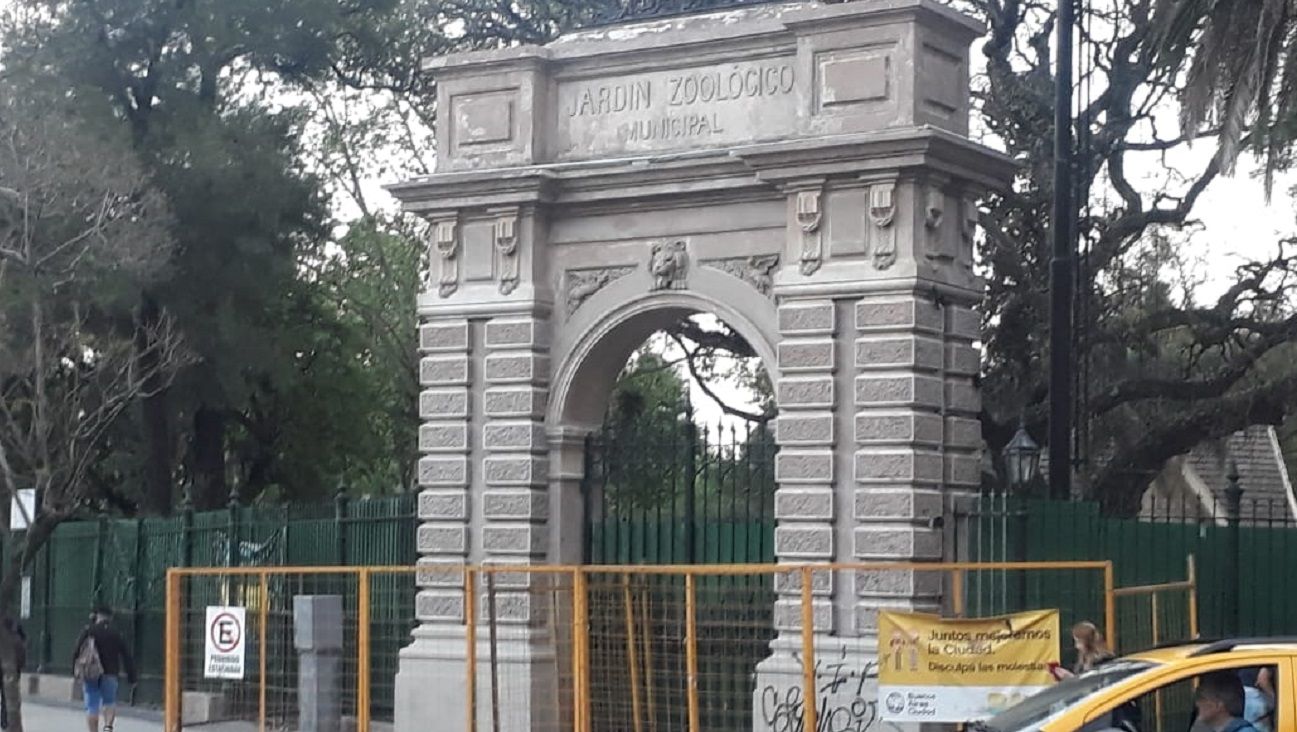 Muerte y entierro de animales: las dudas que persisten en el Ecoparque porteño