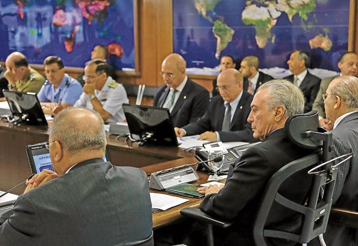La Justicia brasileña cierra el cerco y solicita interrogar al presidente Michel Temer
