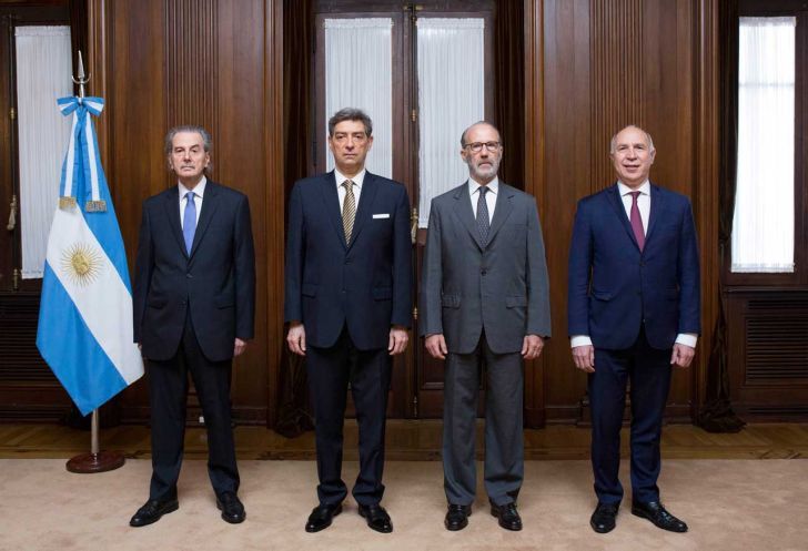 Se incrementa el corte, pero no la Corte