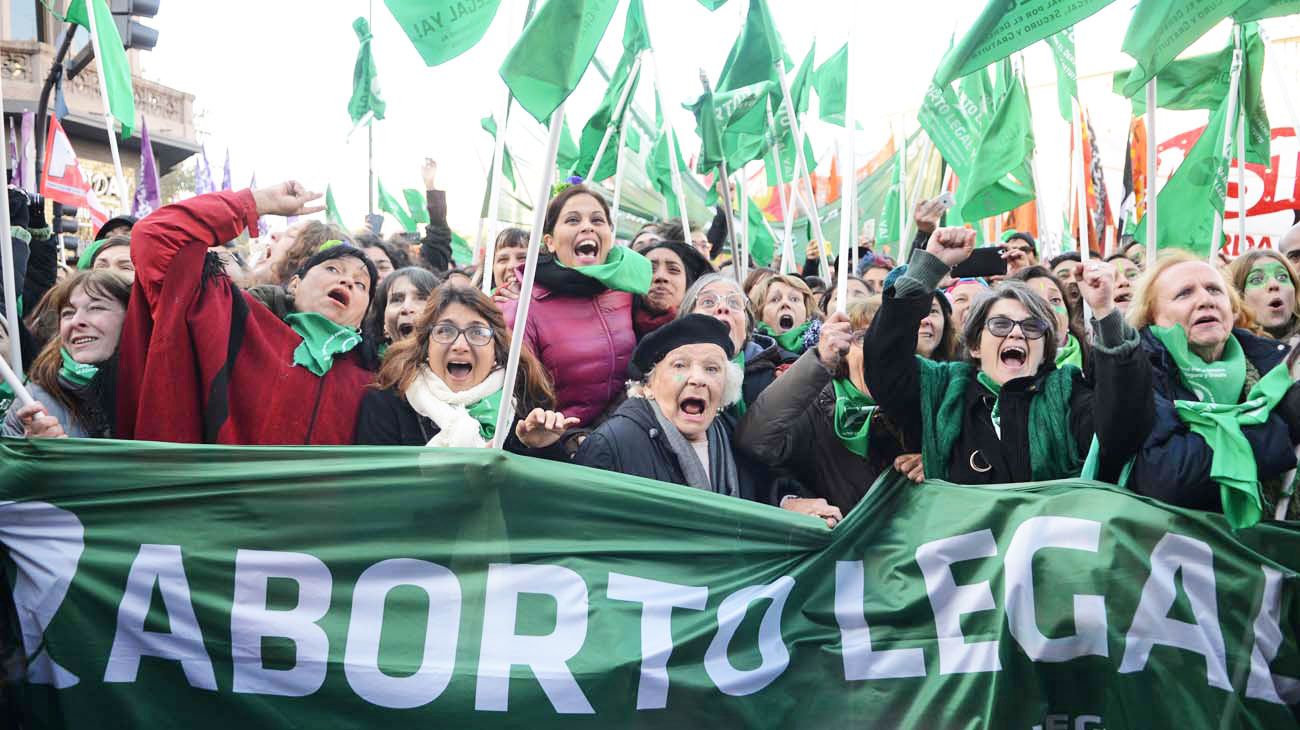 El aborto para el Papa Francisco: de la "penalización total" a la "relativización"