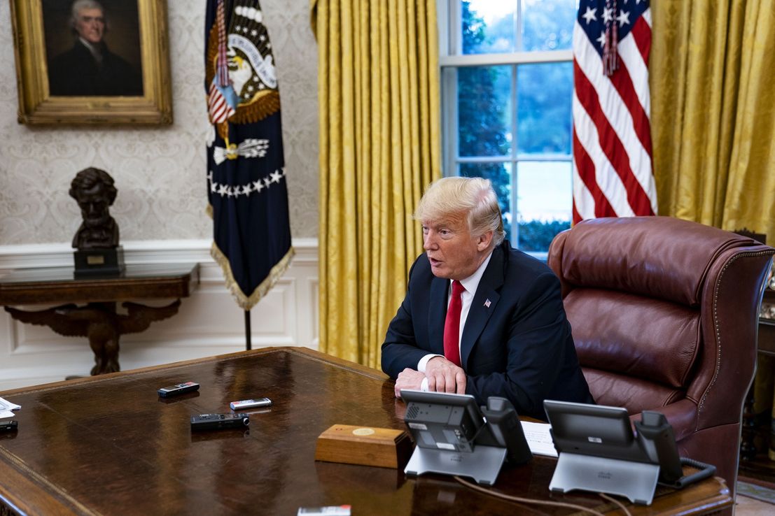 Para Trump, firmas tecnológicas podrían violar libre competencia