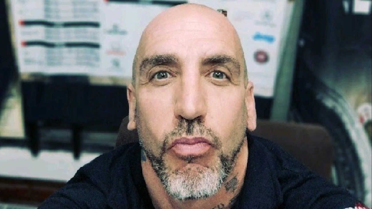 Quién es el empresario que disparó con su escopeta contra la policía de la ciudad de Buenos Aires