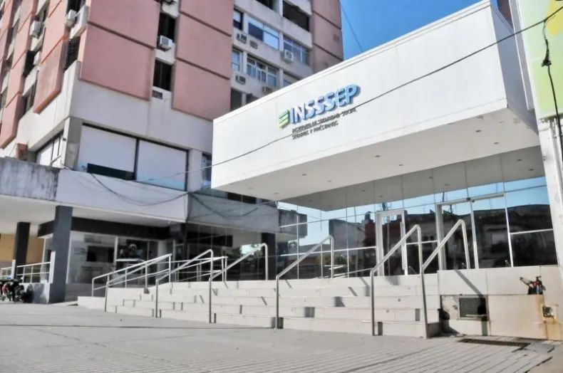 INSSSEP garantizó la continuidad de tratamientos fuera de la provincia y descartó interrupciones