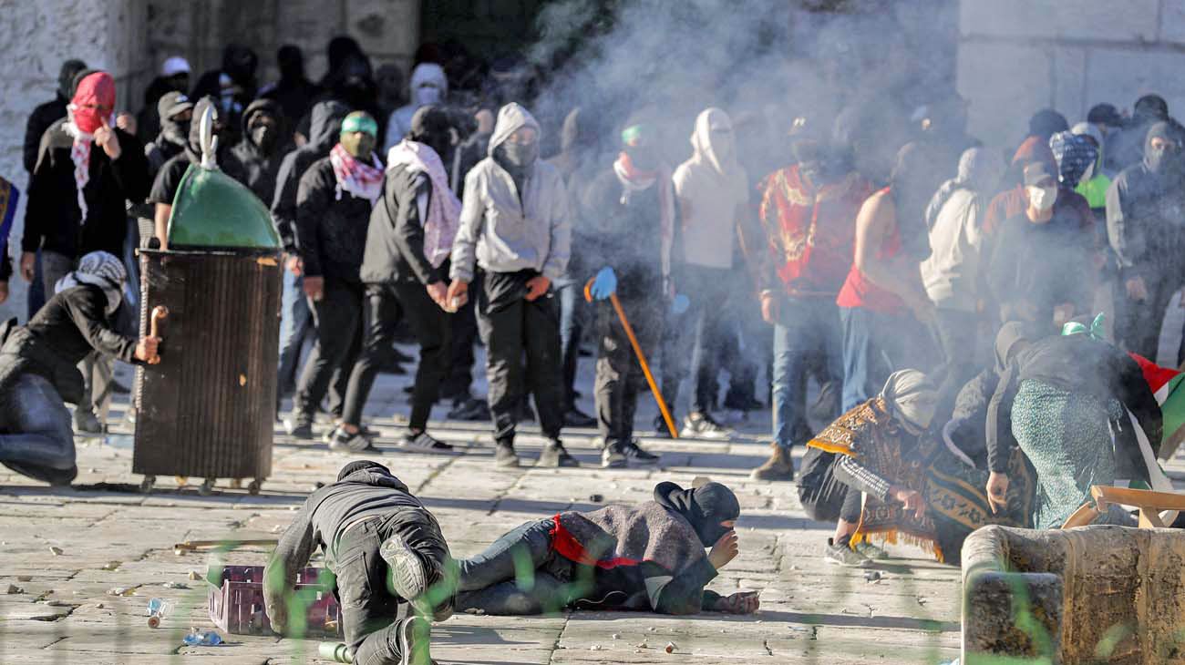 Violentos choques y detenidos en una mezquita de Jerusalén