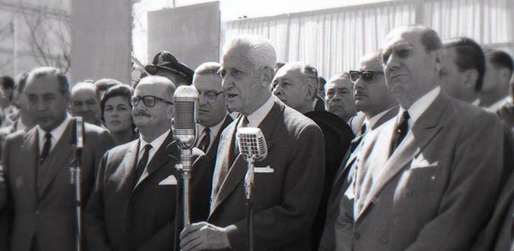 ¿Qué hubiera hecho don Arturo?