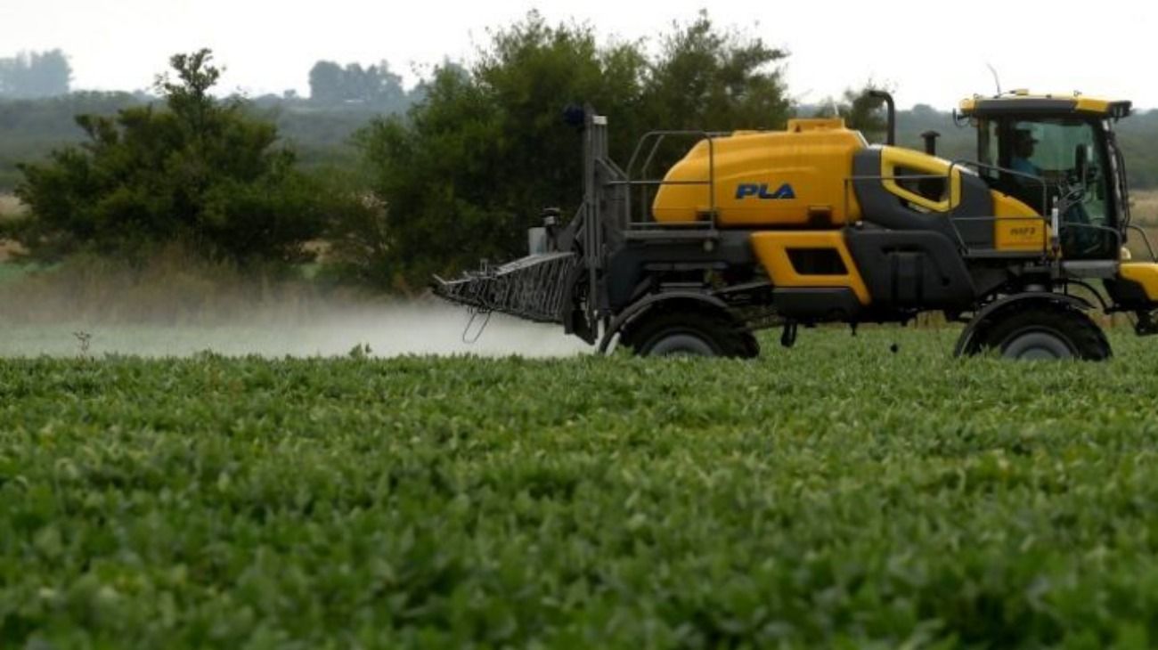 El Gobierno aumentó por decreto las retenciones al campo