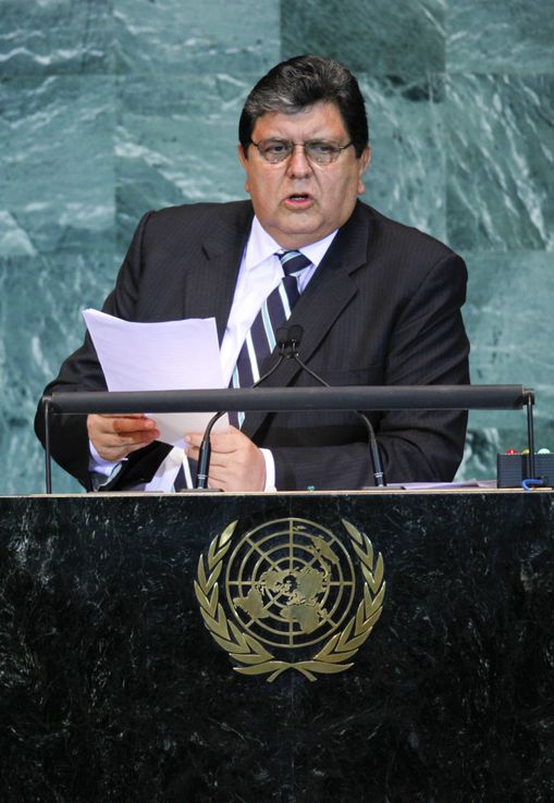 Perú niega persecución ante solicitud de asilo de Alan García
