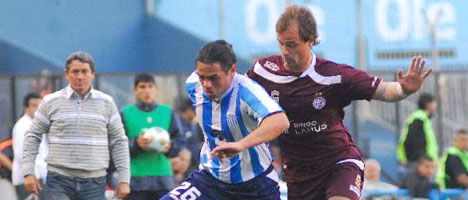 Racing salvó las papas ante Lanús en Avellaneda