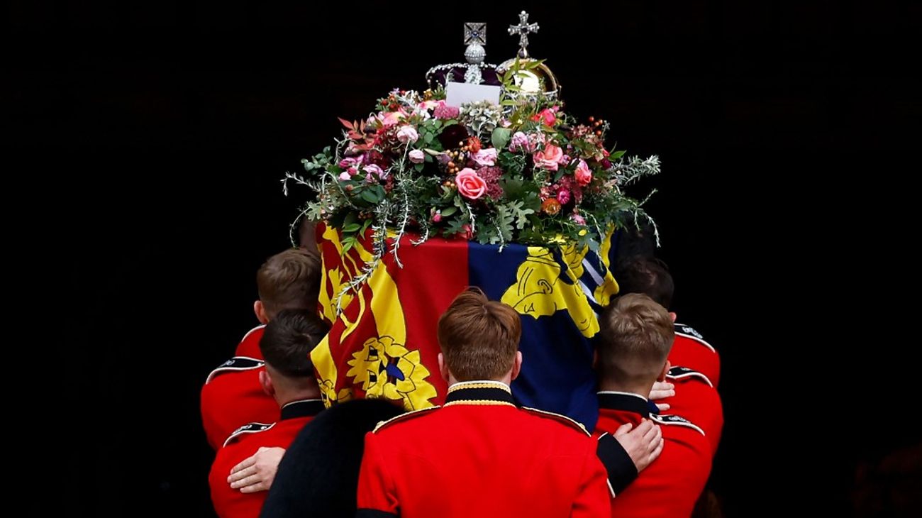 El majestuoso "funeral del siglo" de la reina Isabel II en 50 fotos