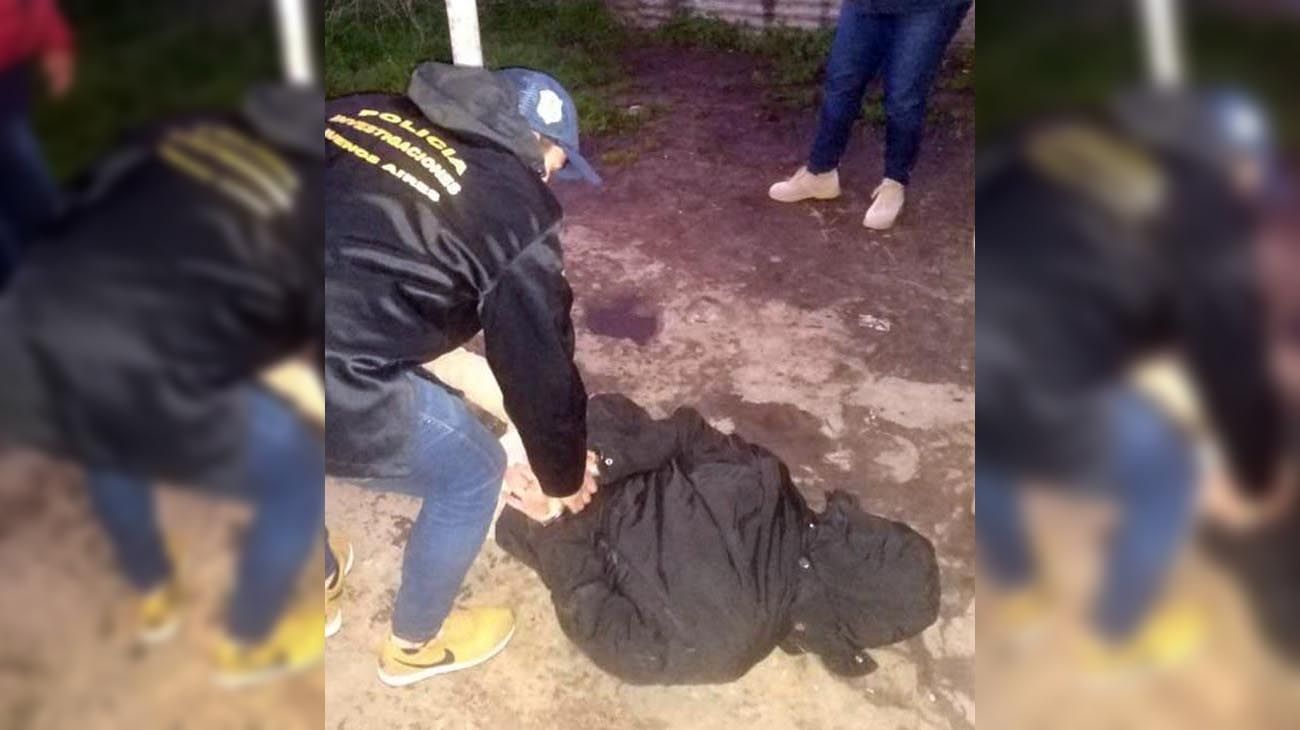 Los delitos de la banda que asaltó al jubilado: robos, amenazas y sospechas de un crimen