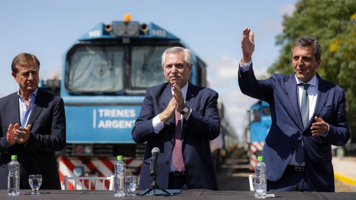 Más simulacros populistas: el tren tortuga y el paro financiado