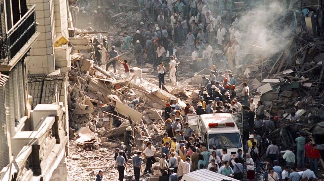 A 30 años del atentado a la embajada de Israel: "Una inteligencia artesanal, un Estado débil"