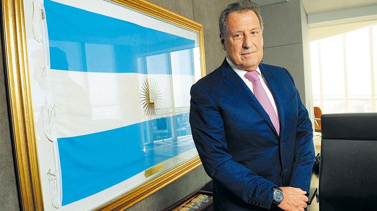Para Jorge Brito, "no es razonable que se diga 'es mi oferta y no voy a discutir'"