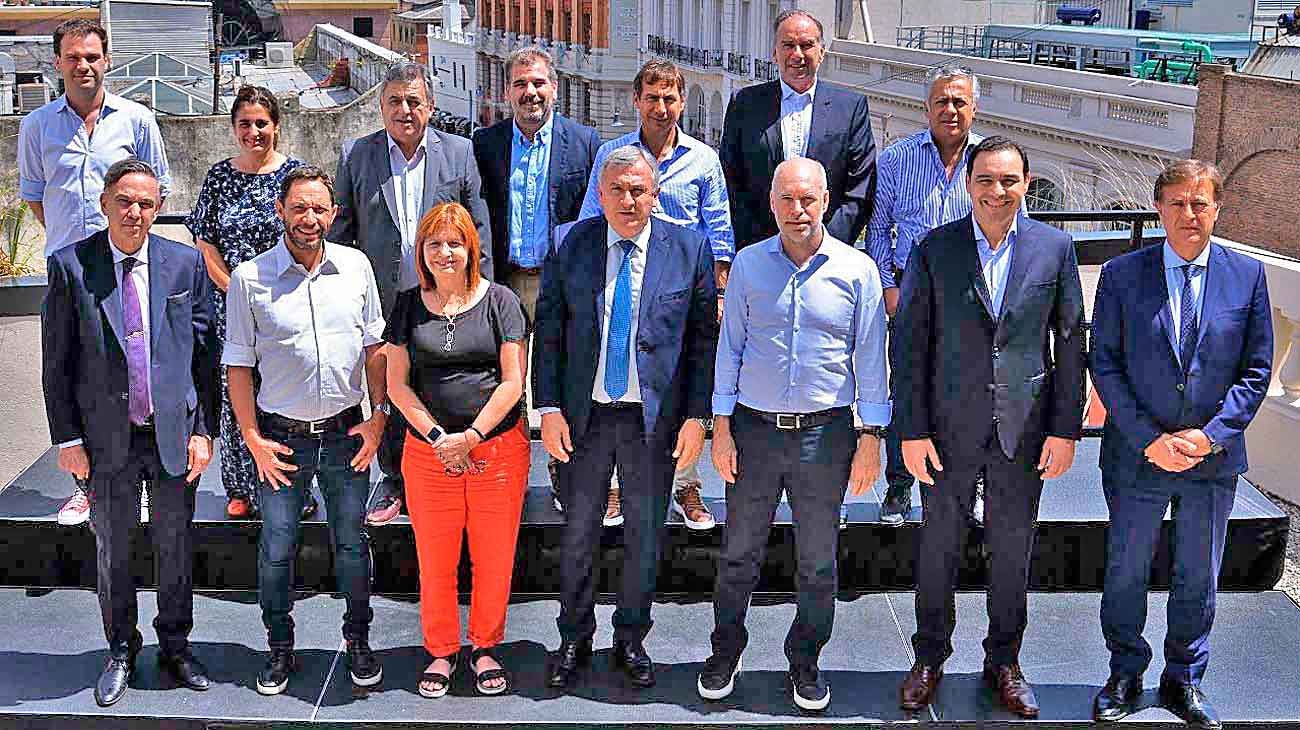 Los proyectos presidenciales de JxC complicaron la discusión sobre el FMI