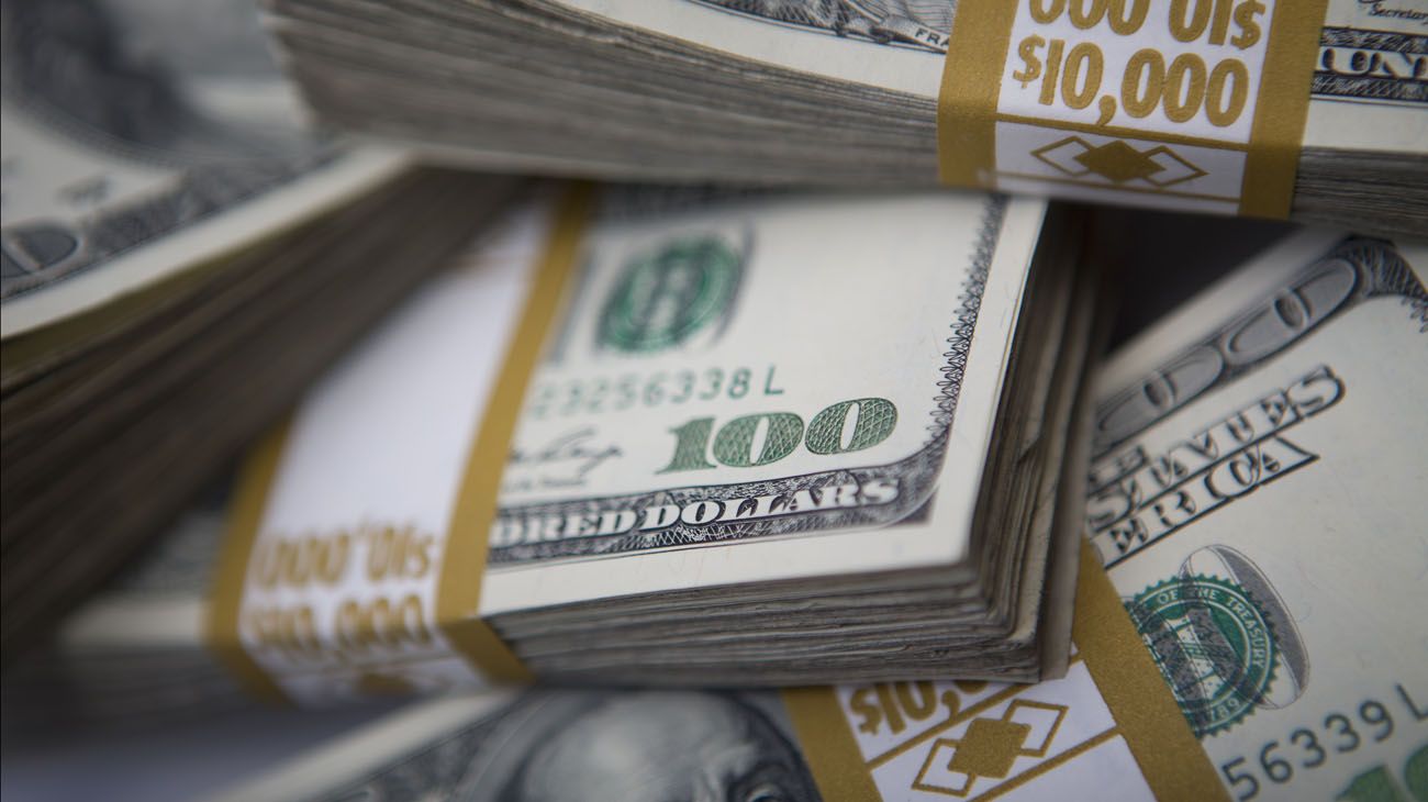 El dólar sube a $31,53 y el Banco Central sale a contenerlo