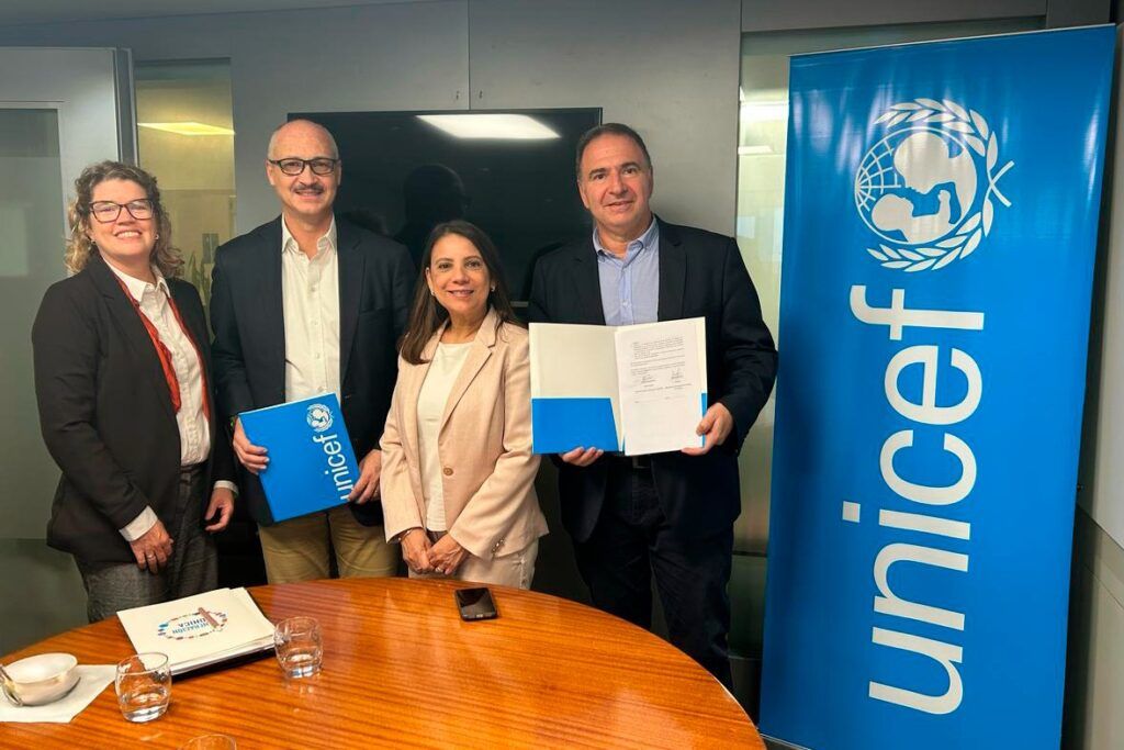 Córdoba y UNICEF se alían para fortalecer la educación secundaria