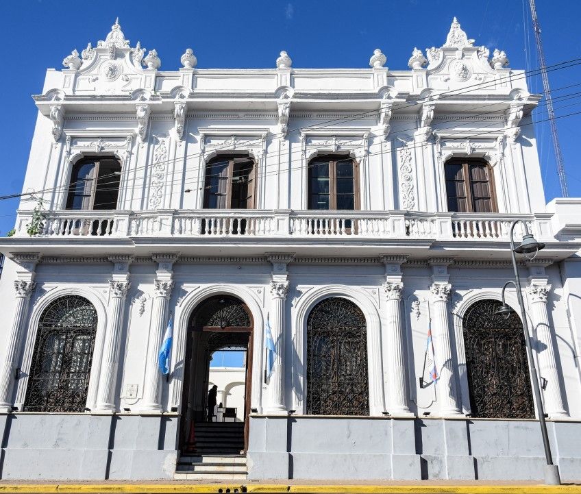 Elecciones en Corrientes: la UNNE suspendió el debate de candidatos a intendente y la oposición apunta a Claudio Polich