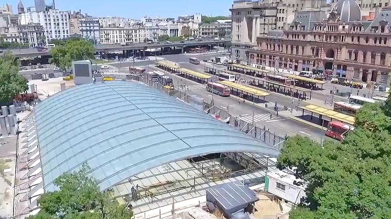 Ponen en obra los alrededores de la plaza y la estación Constitución