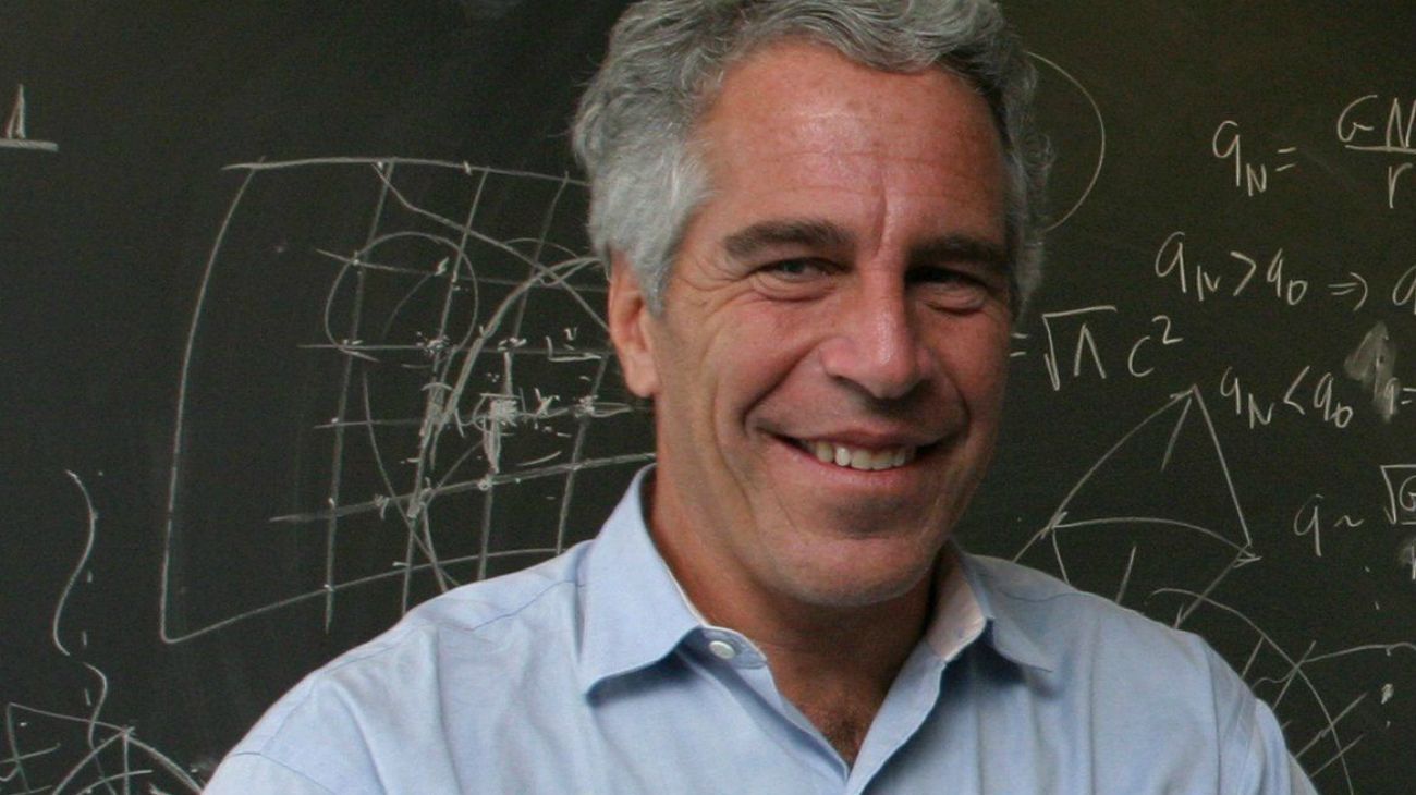 Desde Bill Clinton hasta el Príncipe Andrés y Stephen Hawking: los primeros famosos mencionados en la lista de Jeffrey Epstein