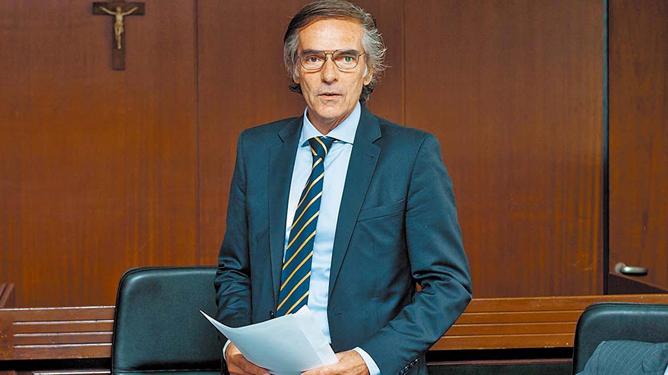 Una denuncia por las visitas de camaristas a Macri expone tensiones en Comodoro Py