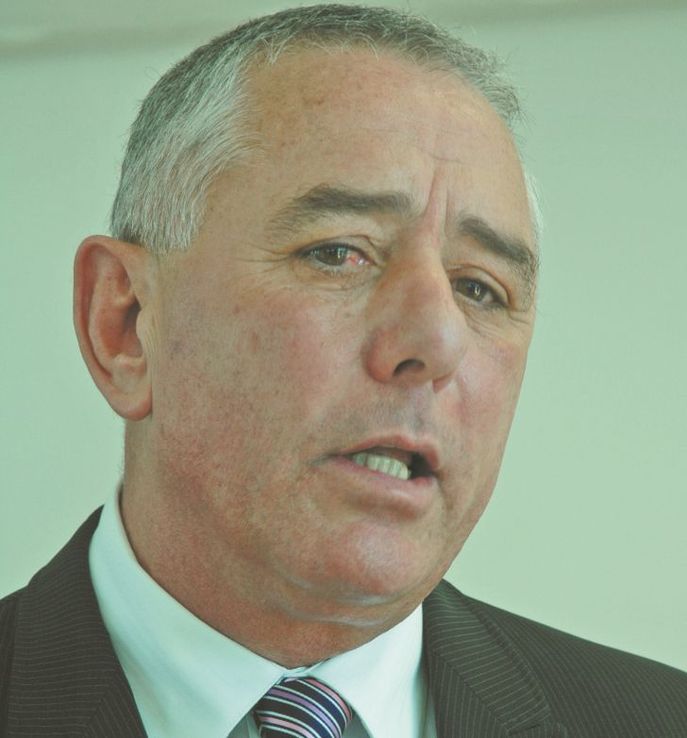 Jorge Petrone visitó al fiscal que lo acusó y al juez que lo condenó