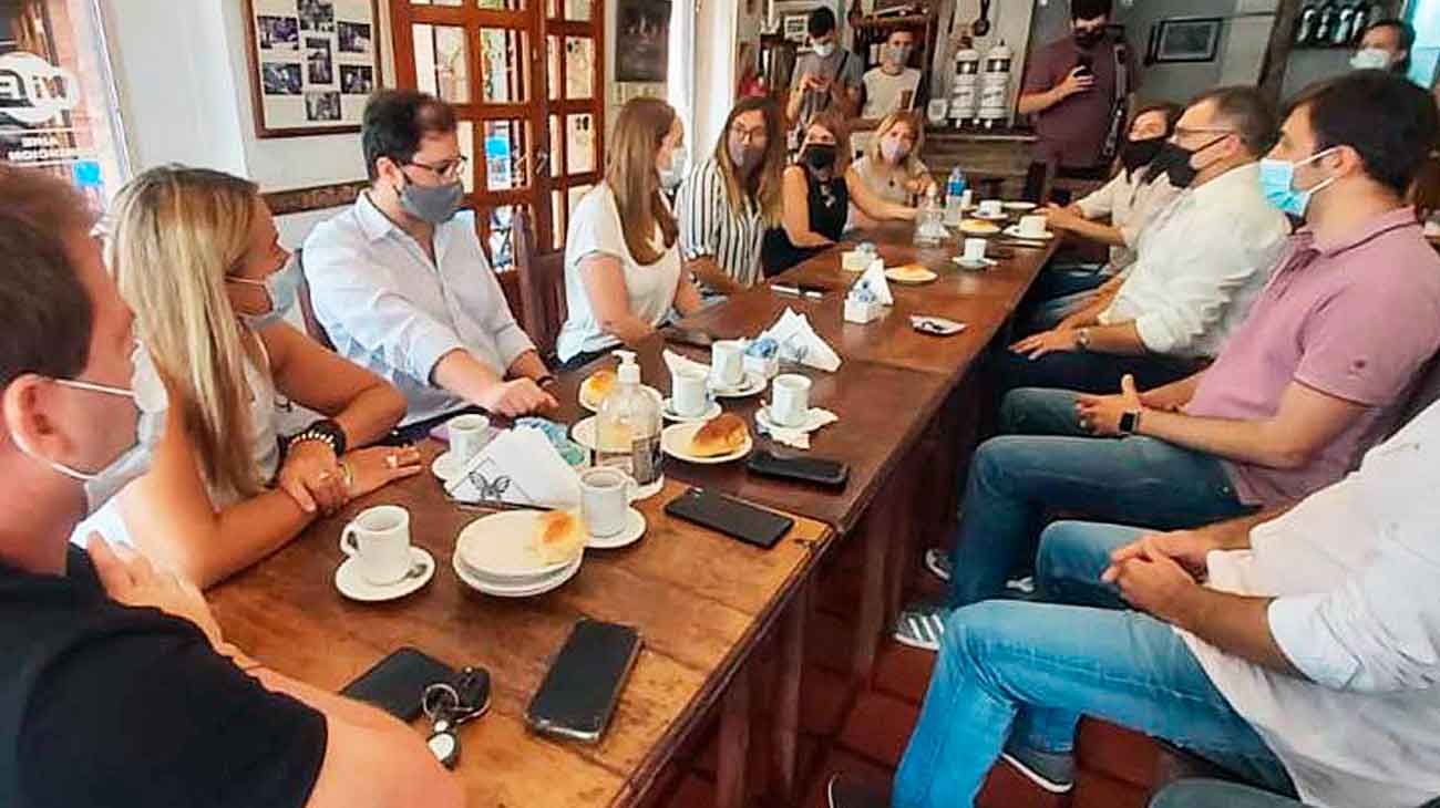 Vidal volvió a la Provincia y se mete en los debates contra el oficialismo