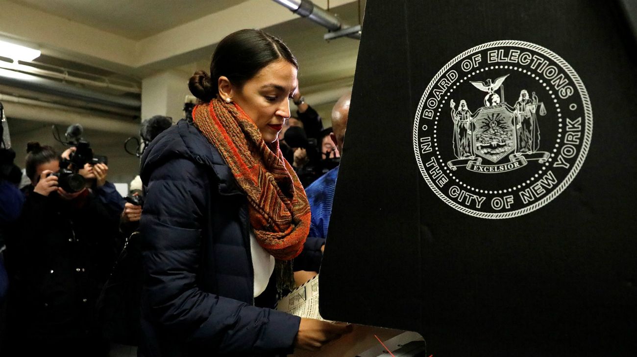 Latina, "zurda" y del Bronx: Alexandria Ocasio-Cortez llega al Congreso