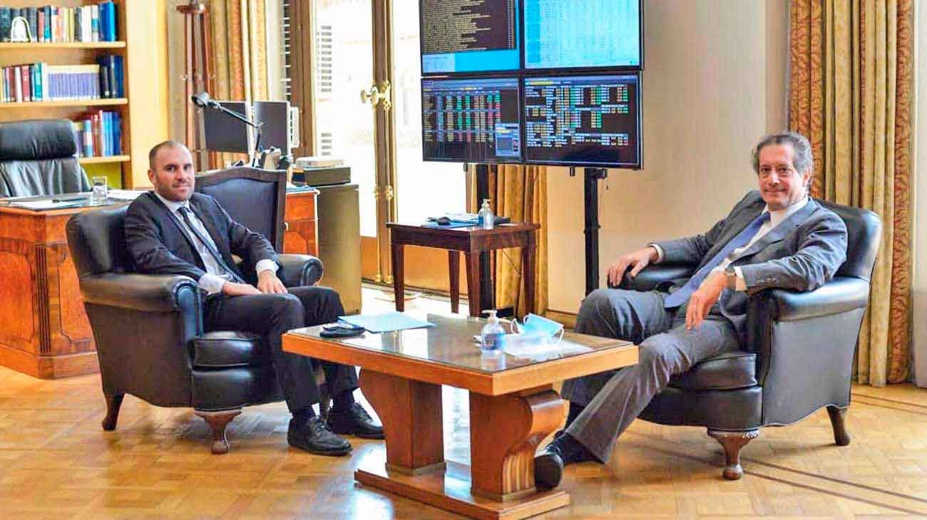 Guzmán viaja a la asamblea del FMI a mostrar lo cumplido y negociar metas