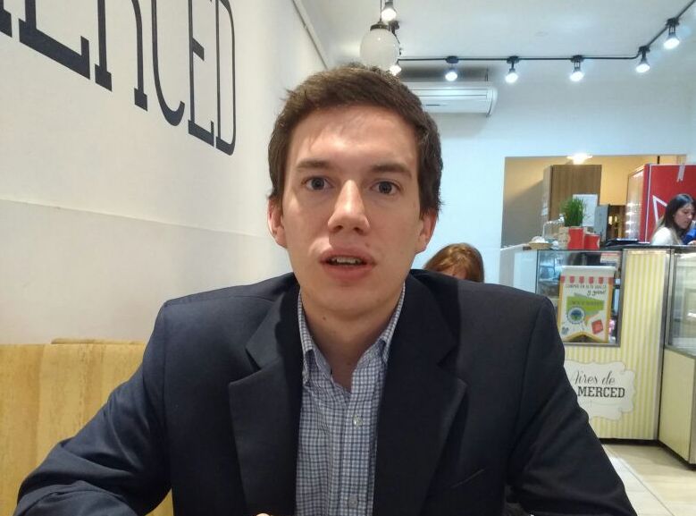 “Voy a competir para ser candidato a diputado nacional”
