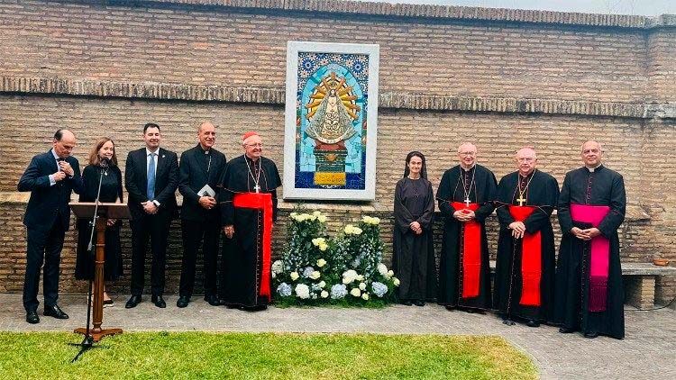 Entronizan el mosaico de la Virgen de Luján en el Vaticano