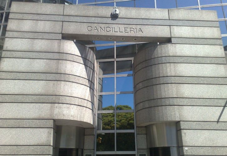 Que la Cancillería no sea un botín de guerra