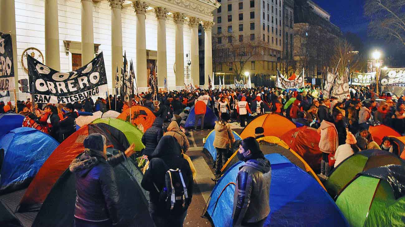 Las instituciones determinan el nivel de vida de los países