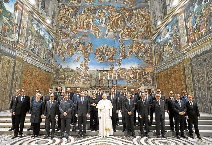La UE debe “repensarse” si no quiere desaparecer, advierte el papa Francisco