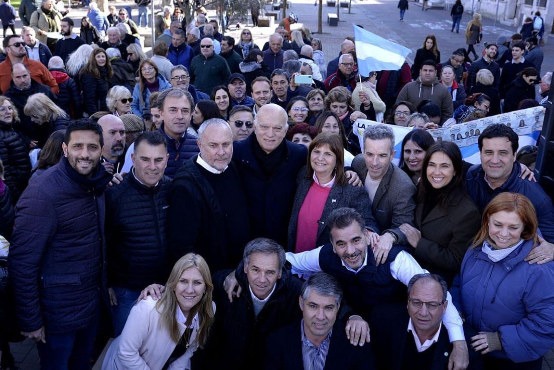 Grindetti: "Nuestra boleta expresa un cambio profundo, desde Patricia hasta el último concejal"