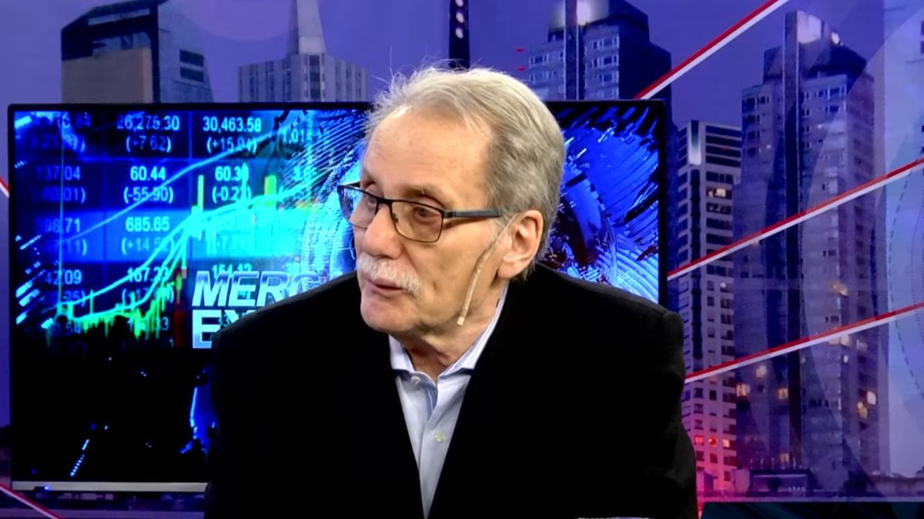 Economía: “No fue el desarme de las Lefis, el problema ya se vio en marzo”