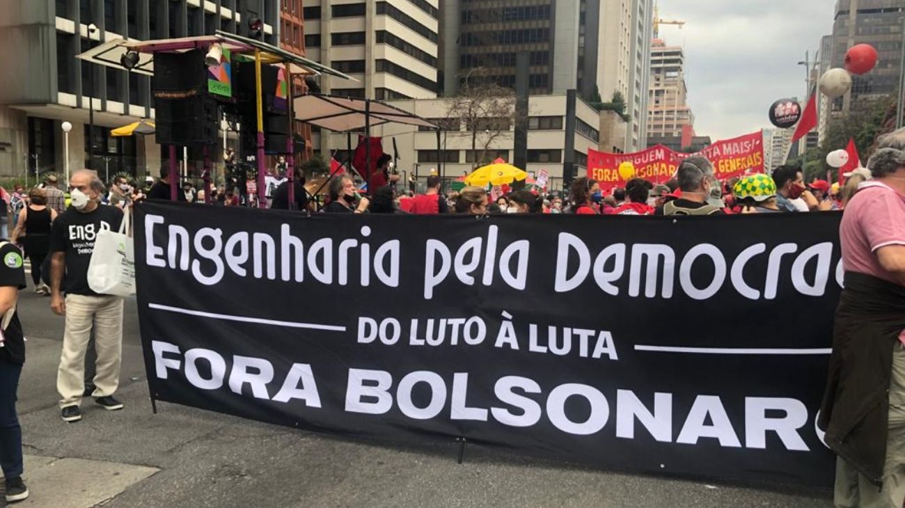 Grito único en la Avenida Paulista: "Fuera Bolsonaro"
